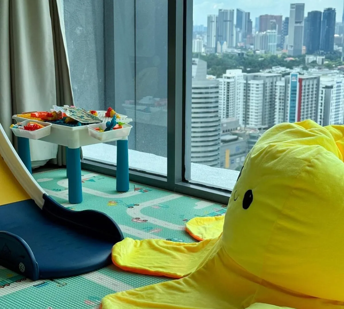 Drapport Apt Got Bathtub & Kids Game By Iconique クアラルンプール マレーシア